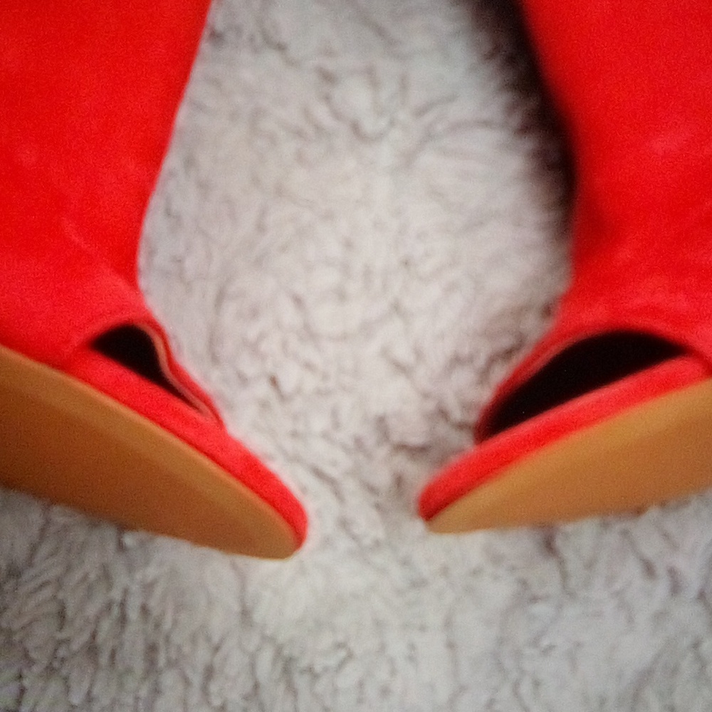 BOOTIES - Picture 2 of 7